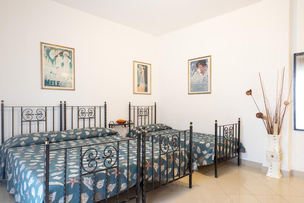 Villa Alpi Lignano Sabbiadoro Exterior foto